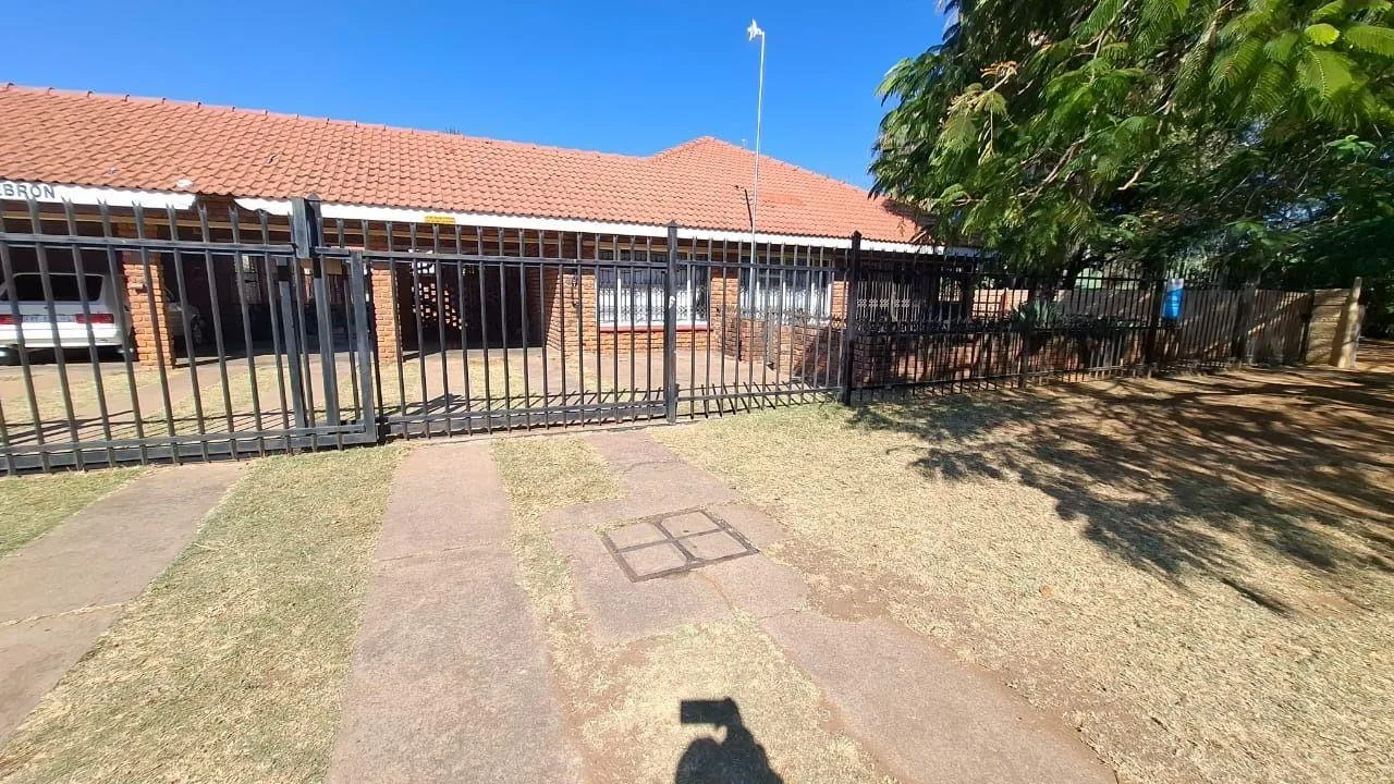 2 Bedroom Apartment / flat for sale in Bela Bela