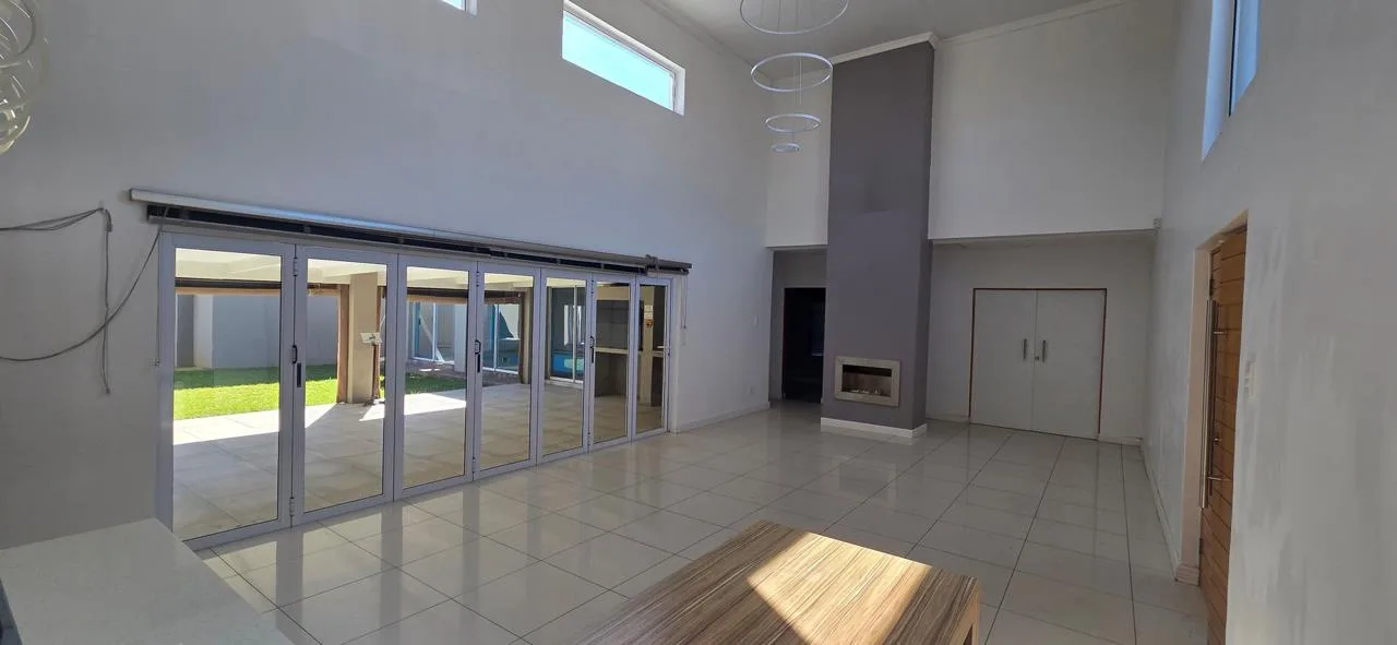 4 Bedroom House for sale in Minerva Gardens