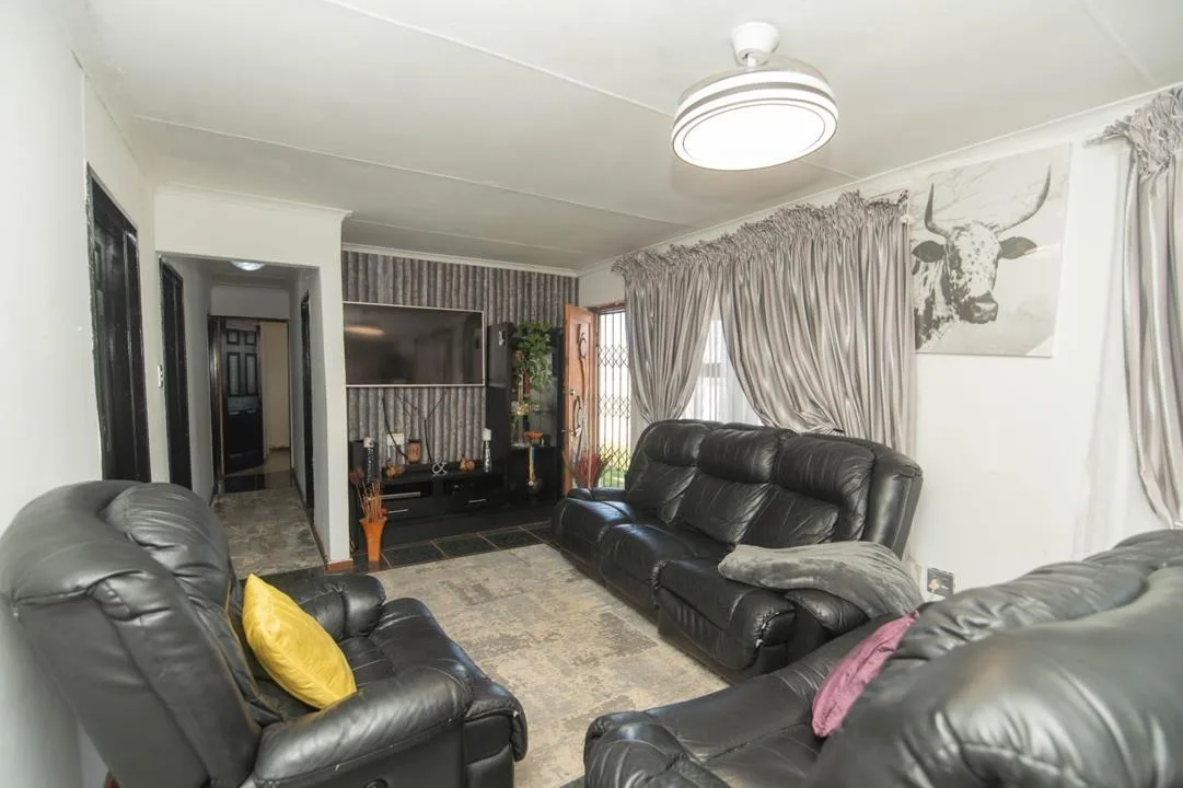 4 Bedroom House for sale in Gqeberha Rural