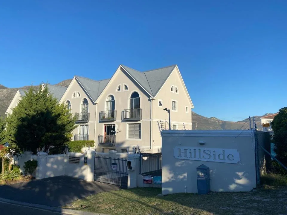 2 Bedroom Apartment / flat to rent in Hout Bay Central