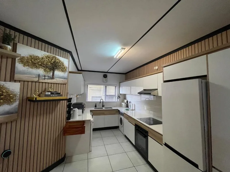 3 Bedroom Apartment / flat to rent in Waterfall
