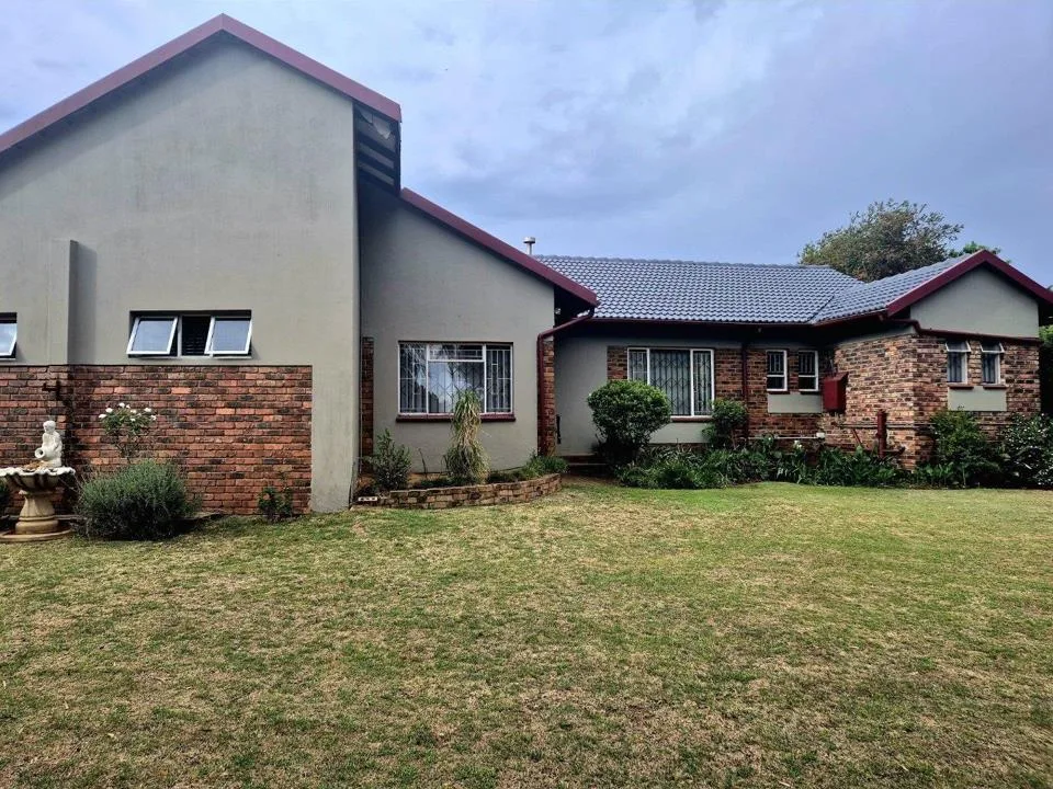 4 Bedroom House to rent in Dennesig