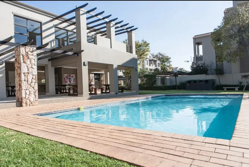 1 Bedroom Apartment / flat to rent in Paulshof