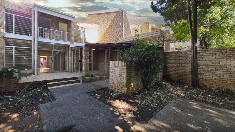 3 Bedroom Townhouse to rent in Sandown