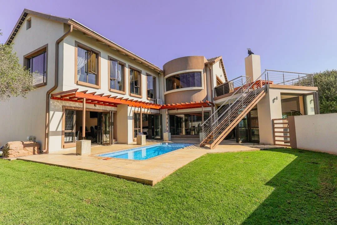 3 Bedroom House for sale in The Coves