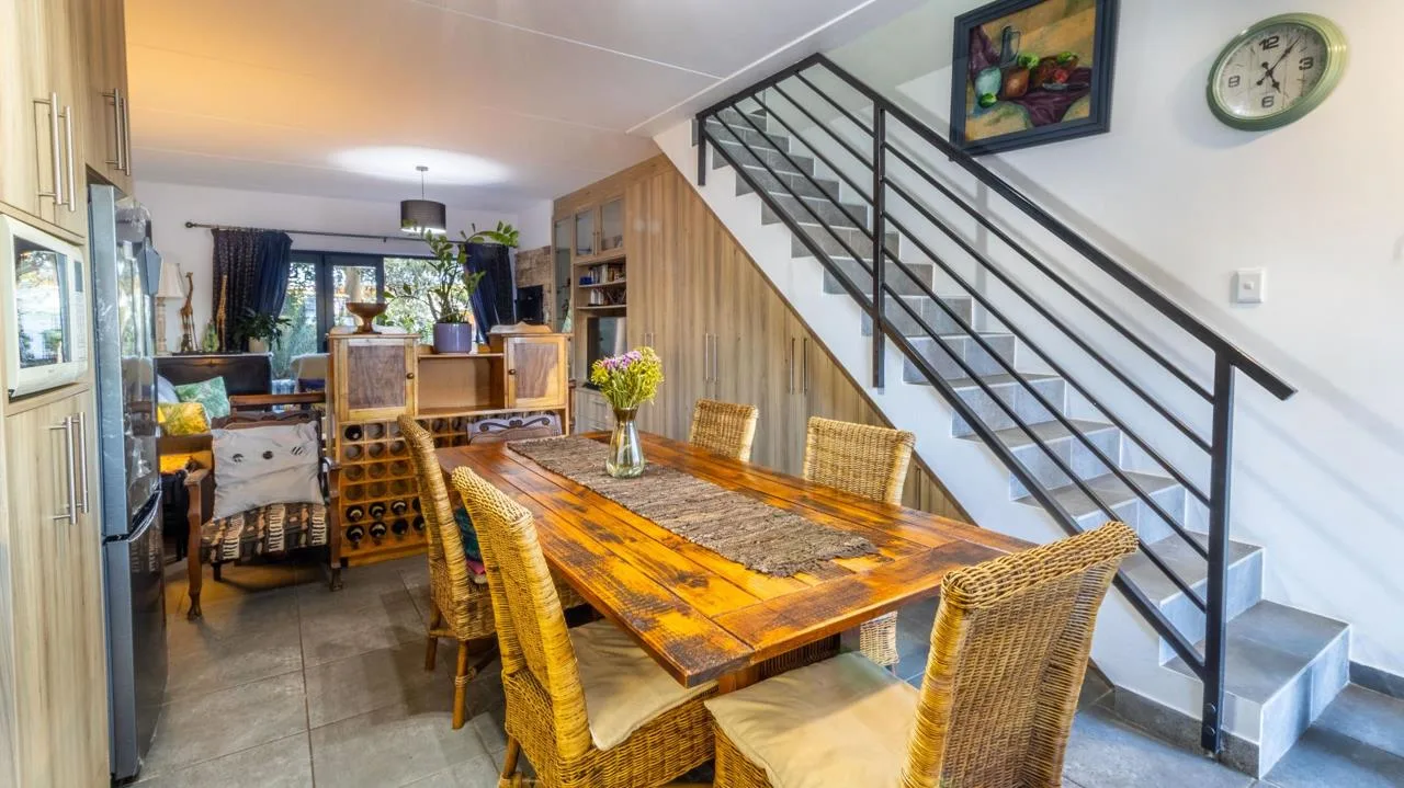 2 Bedroom Townhouse to rent in Paarl North