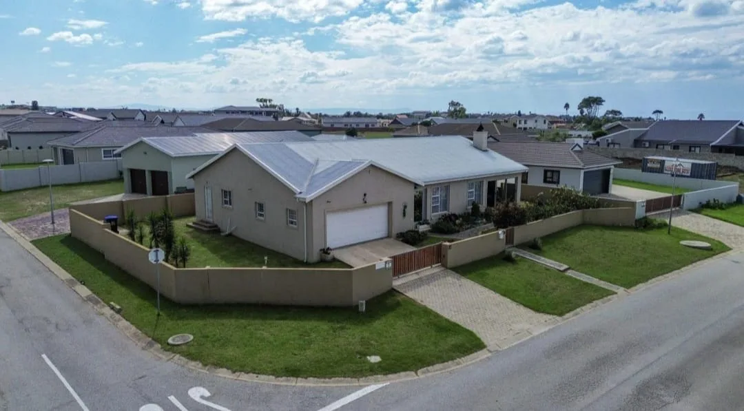 3 Bedroom House for sale in Fountains Estate