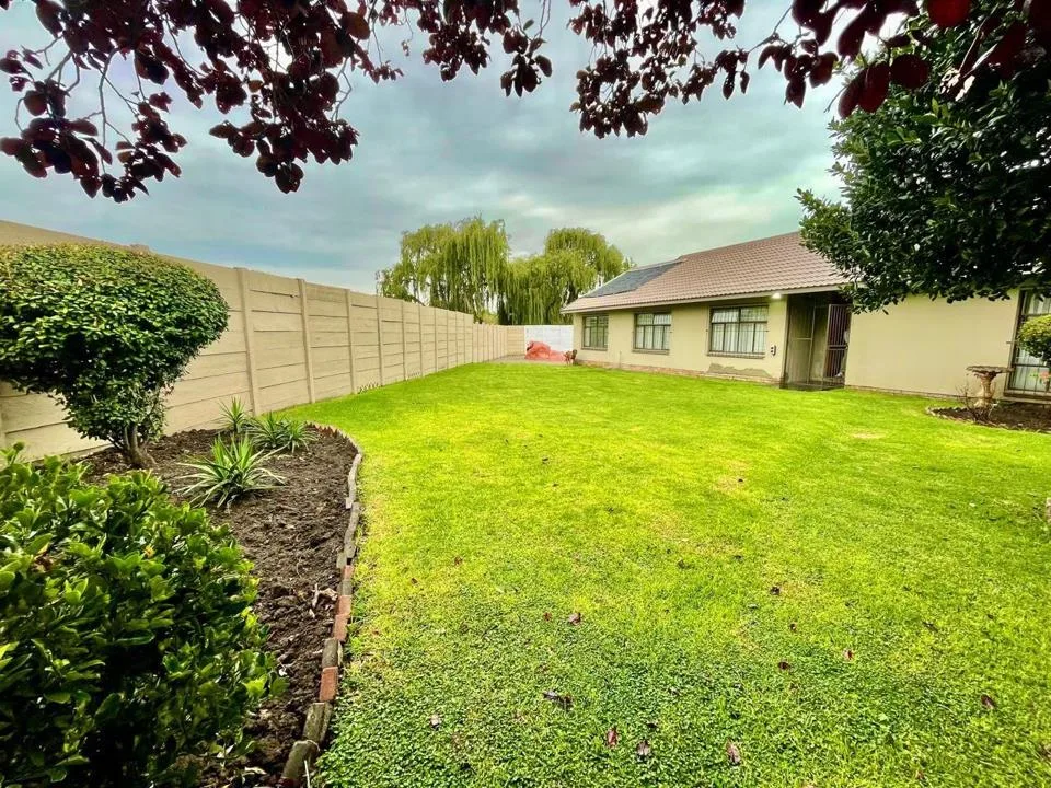 4 Bedroom House to rent in Secunda