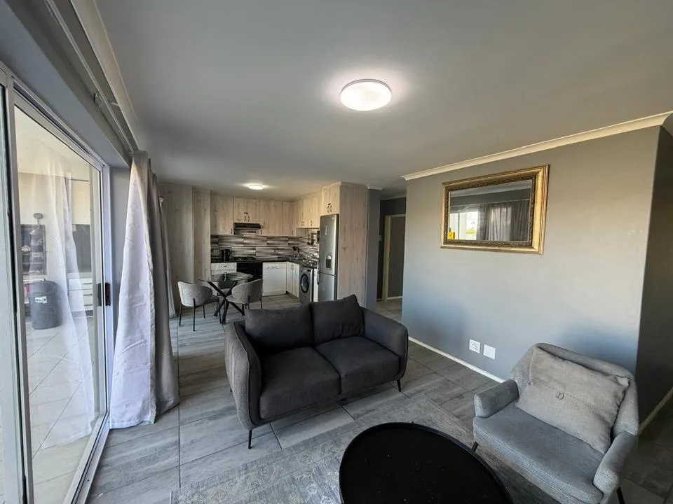 2 Bedroom Apartment / flat to rent in West Beach