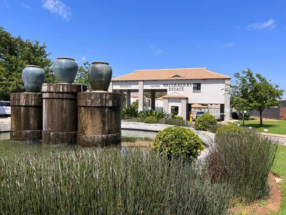1 Bedroom Apartment / flat for sale in Van Der Hoff Park