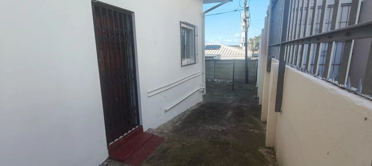 1 Bedroom House to rent in Malabar