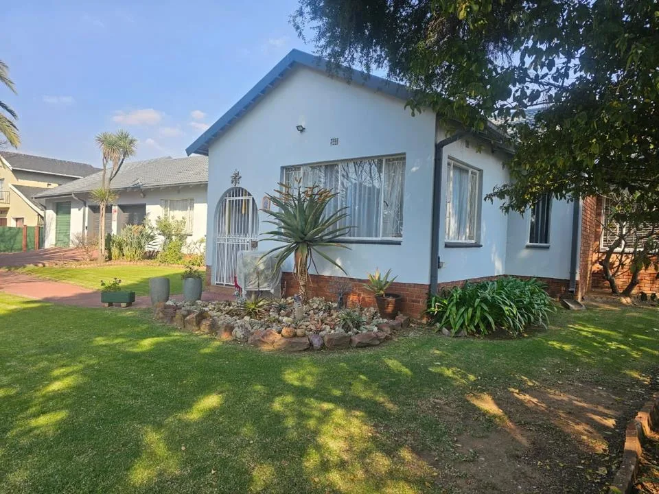 4 Bedroom House for sale in Del Judor Ext 1