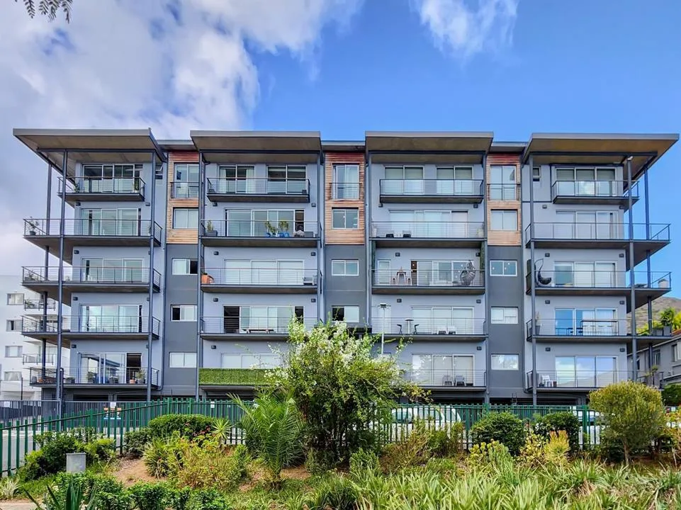 3 Bedroom Apartment / flat to rent in Green Point