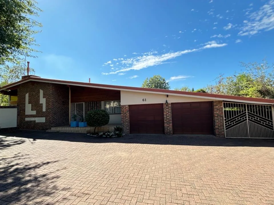 5 Bedroom House to rent in Panorama