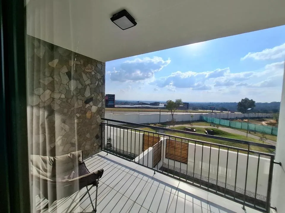 3 Bedroom Apartment / flat to rent in Crowthorne AH