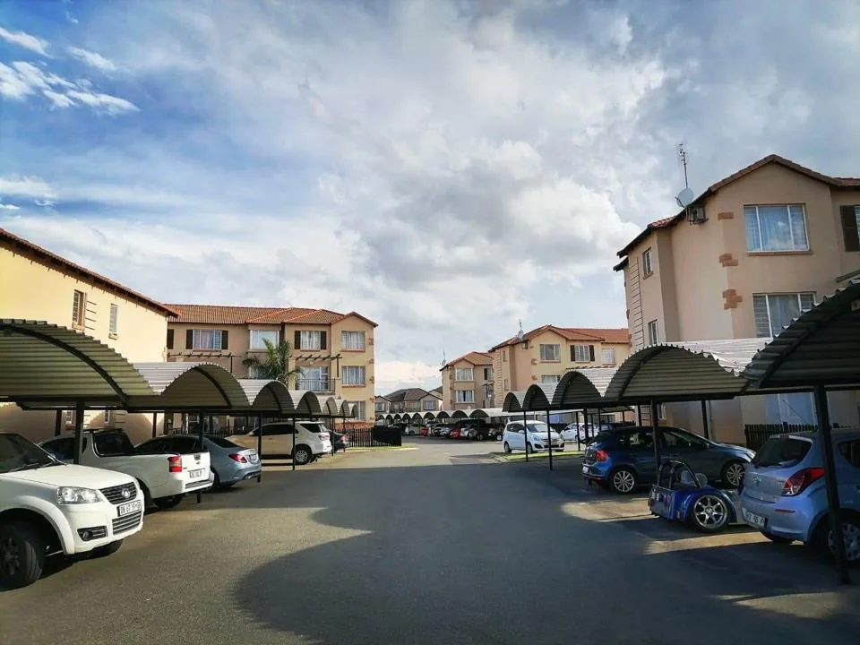 2 Bedroom Apartment / flat to rent in Reyno Ridge