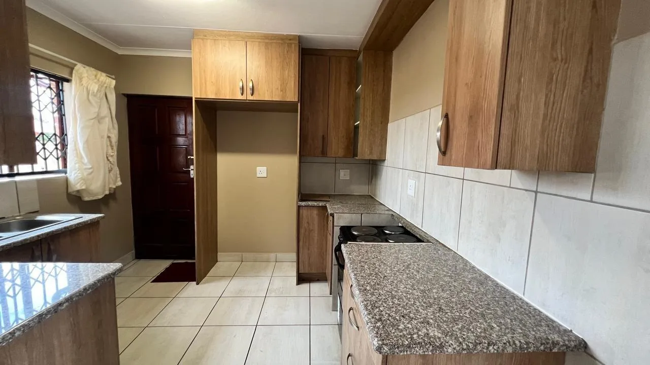 3 Bedroom House to rent in Ivydale AH