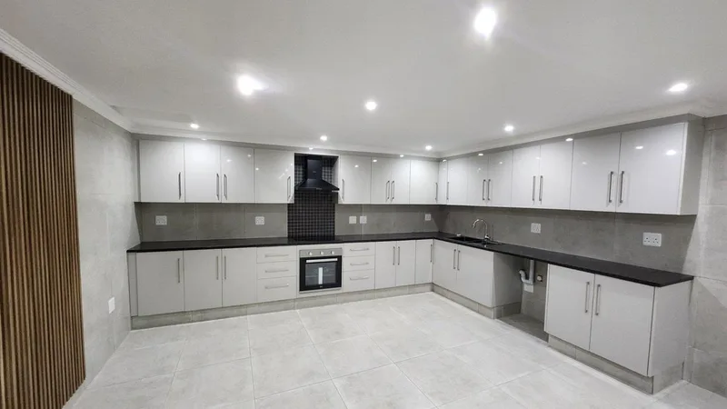 3 Bedroom Townhouse to rent in Bassonia