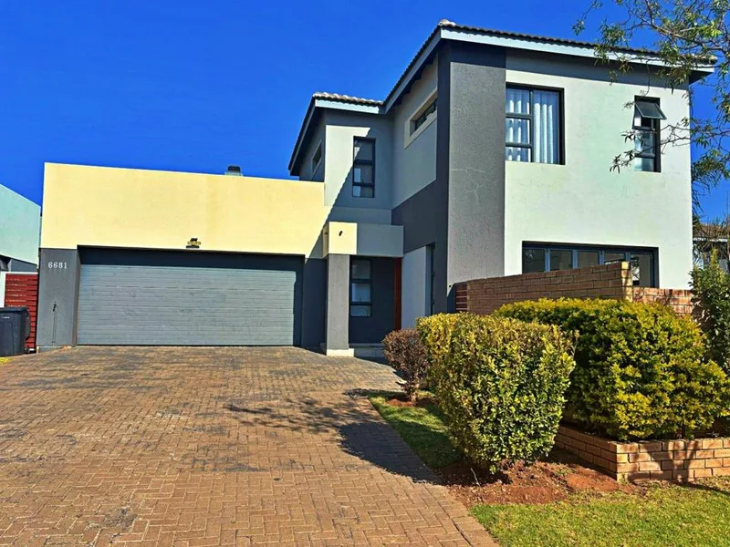 3 Bedroom House to rent in Thatchfield Estate