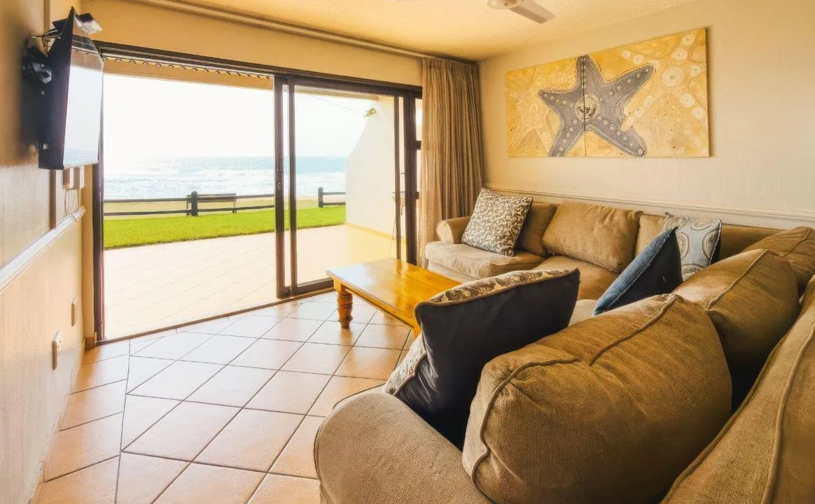 3 Bedroom Apartment / flat for sale in Compensation Beach