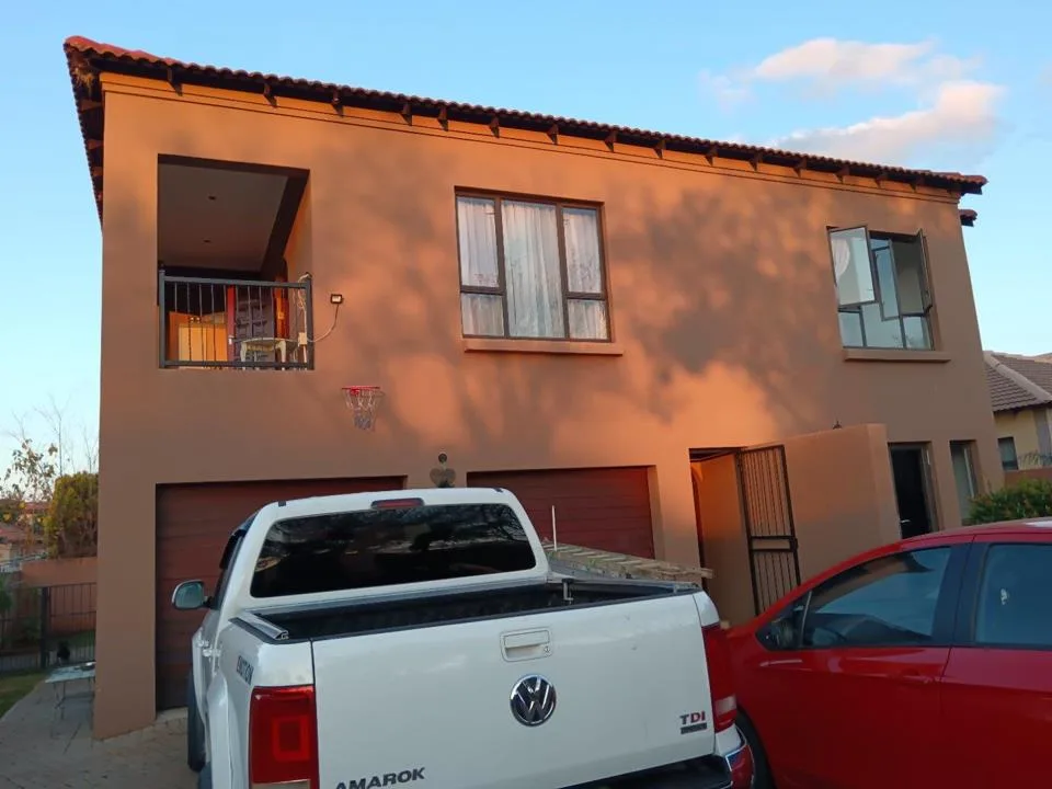 3 Bedroom Townhouse to rent in Montana