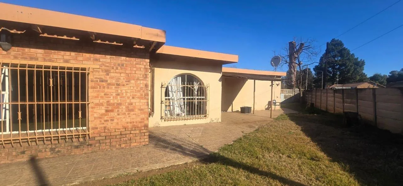 7 Bedroom House to rent in Fairleads