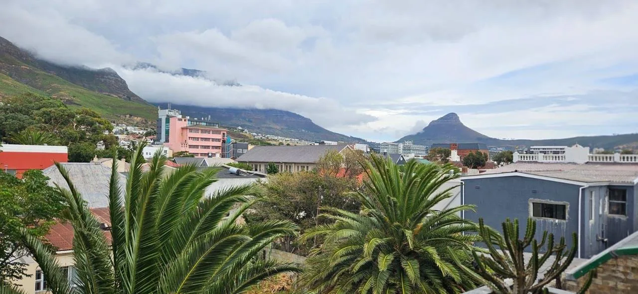 2 Bedroom Apartment / flat to rent in Woodstock