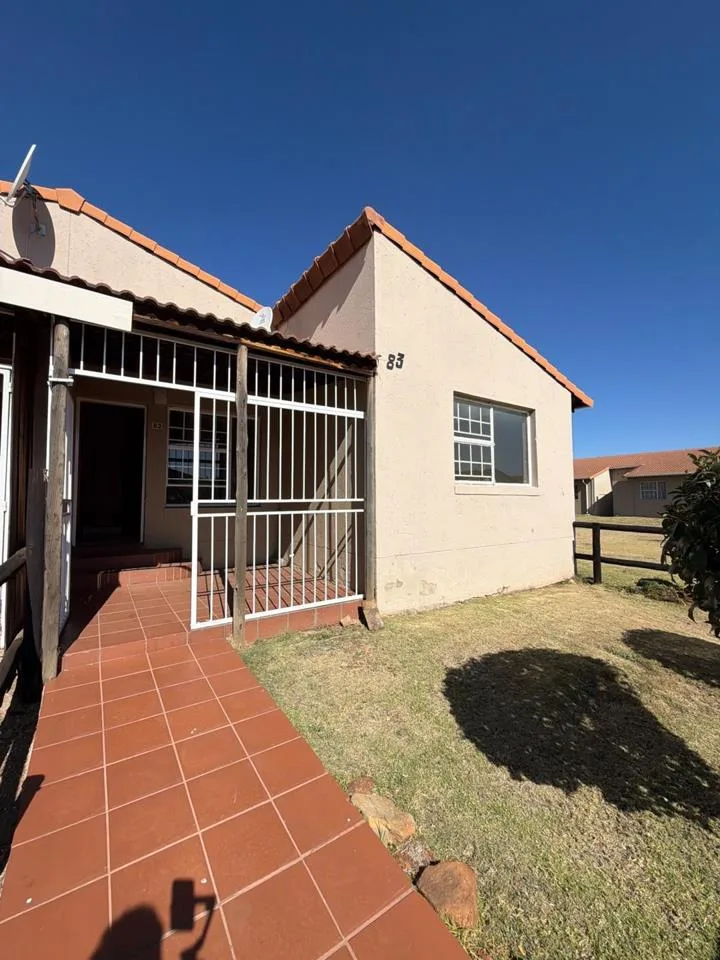 3 Bedroom Townhouse to rent in Elspark