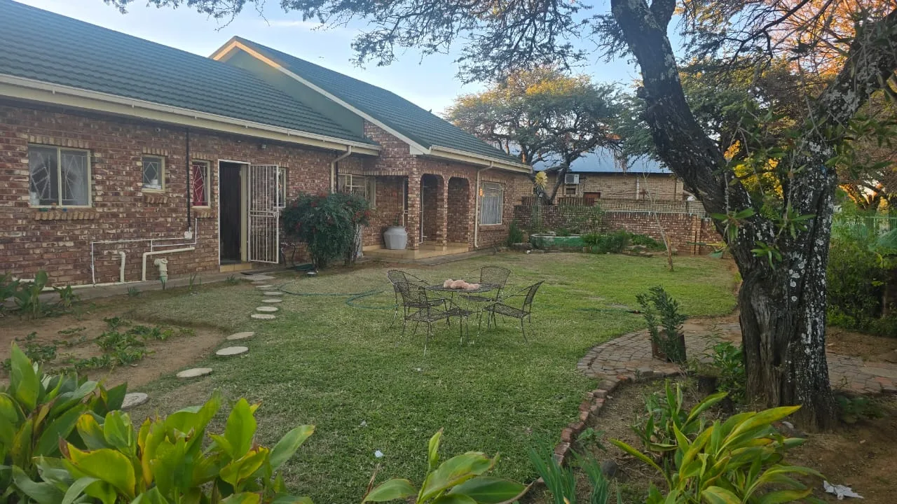 3 Bedroom House for sale in Hoopstad