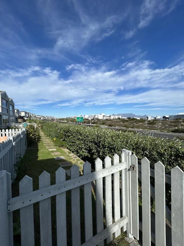 2 Bedroom Townhouse to rent in Big Bay