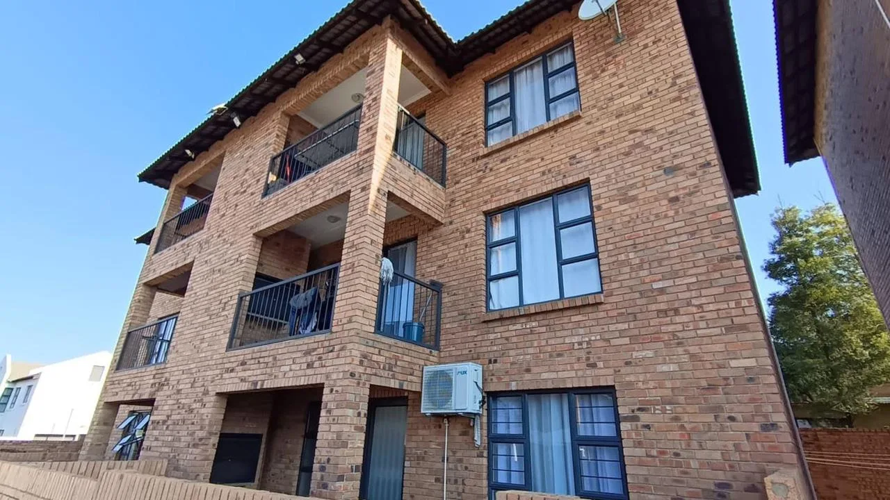 2 Bedroom Apartment / flat for sale in Trichardt