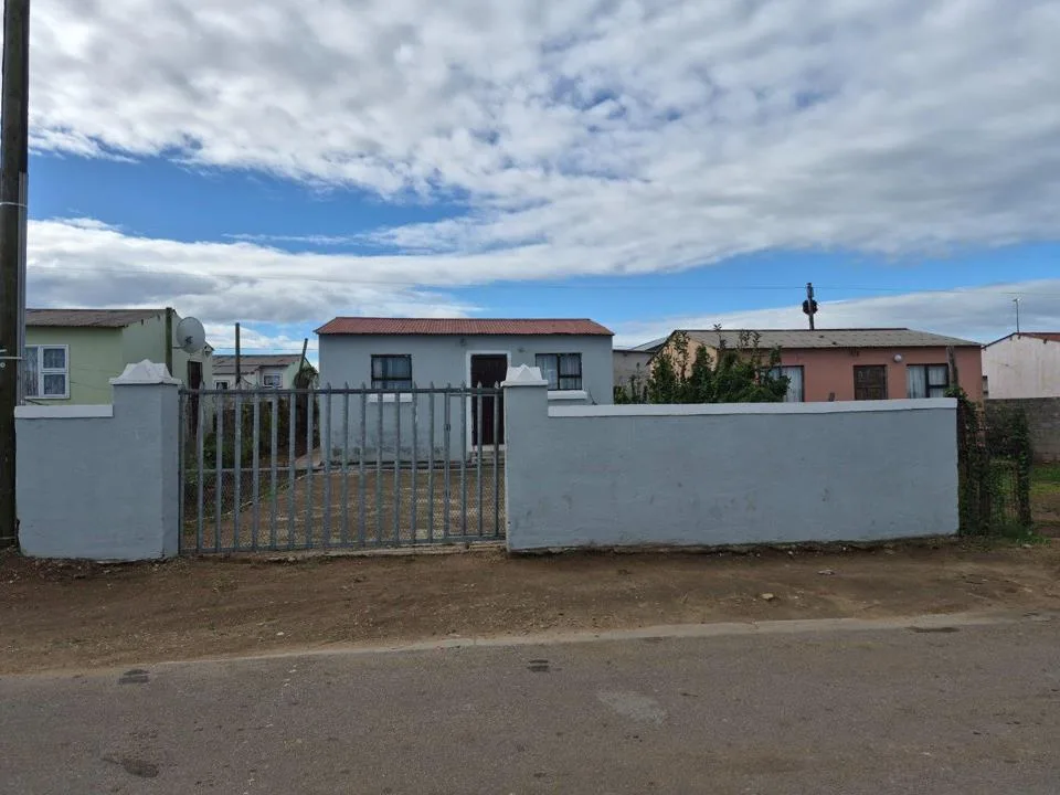 2 Bedroom House for sale in Motherwell