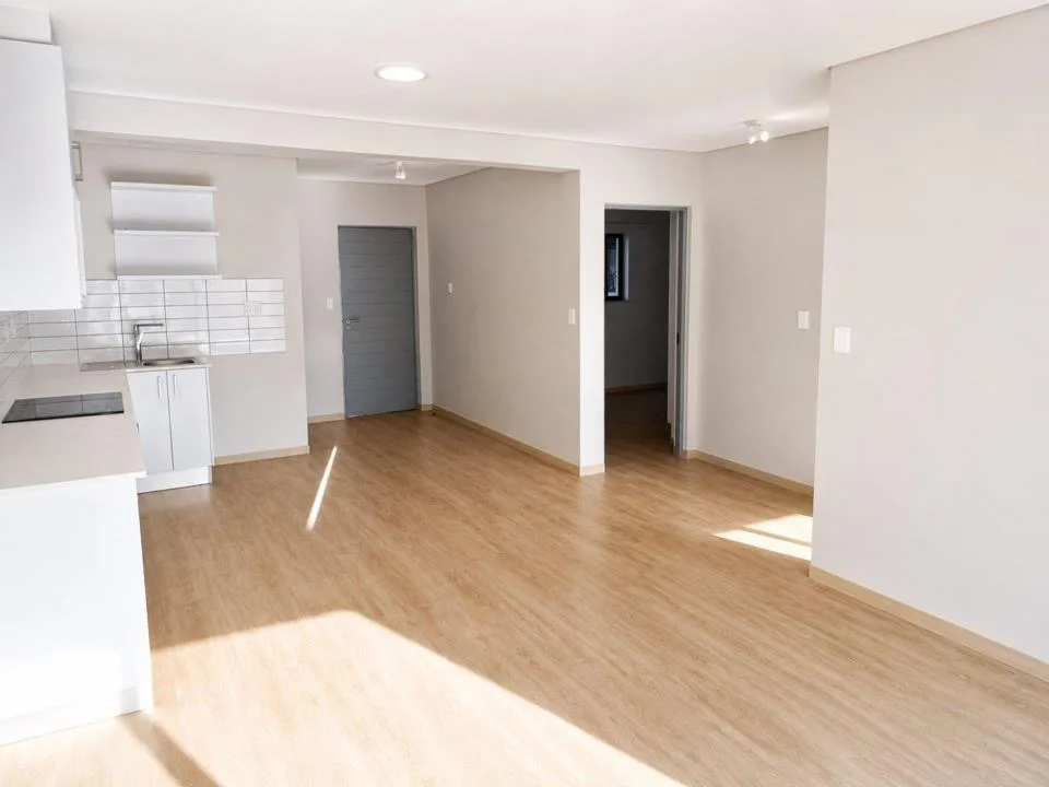 2 Bedroom Apartment / flat to rent in Somerset West Central