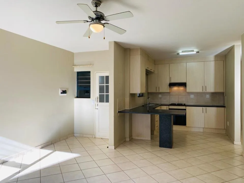 3 Bedroom Apartment / flat to rent in Menlo Park