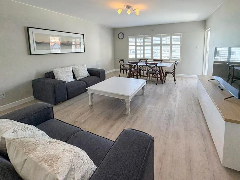 2 Bedroom Apartment / flat to rent in Sea Point