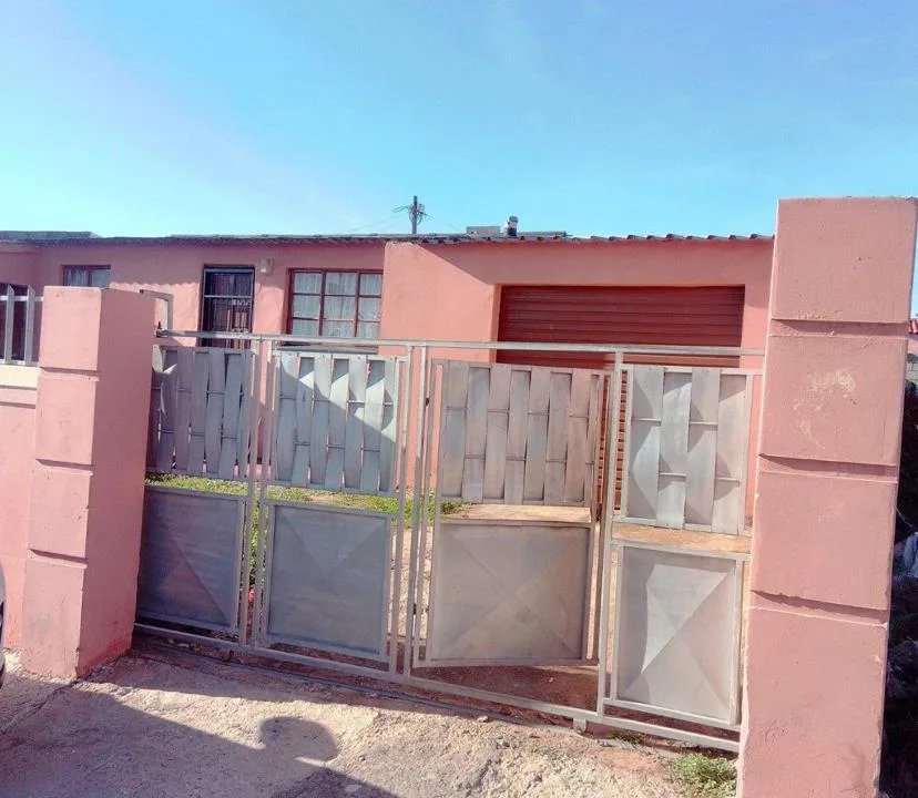 2 Bedroom House for sale in Kwazakhele
