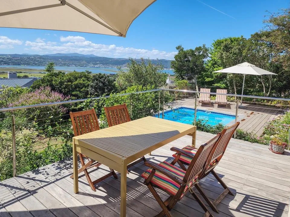 2 Bedroom House to rent in Brenton On Lake