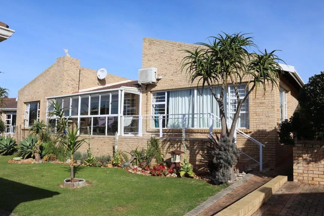 2 Bedroom House for sale in Eden Glen