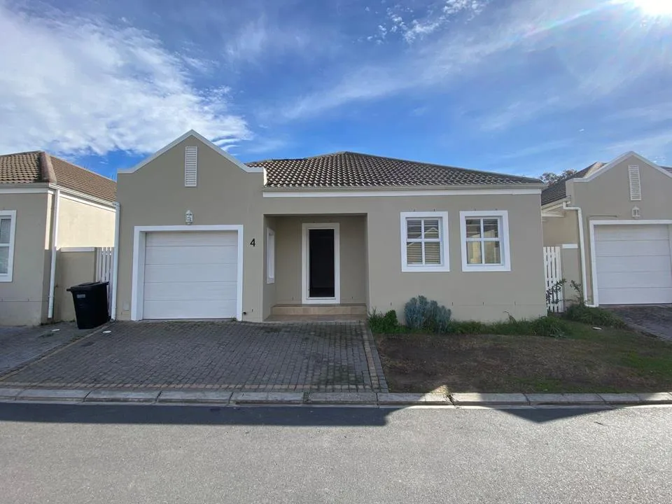 3 Bedroom House to rent in Paarl South