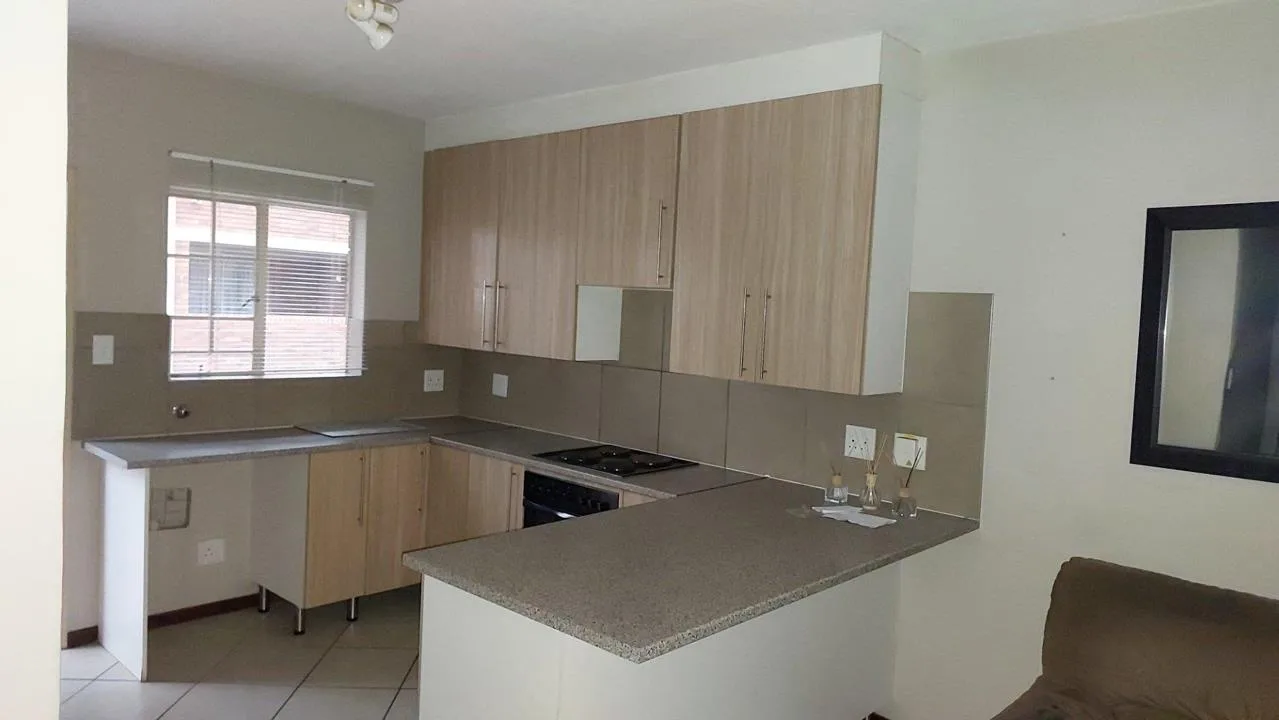 3 Bedroom Apartment / flat to rent in Monavoni AH