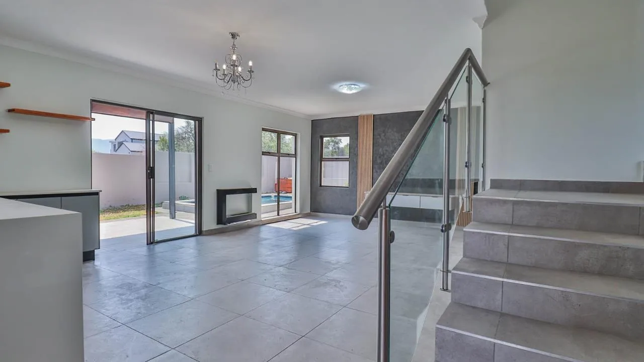 4 Bedroom House to rent in La Camargue Private Country Estate