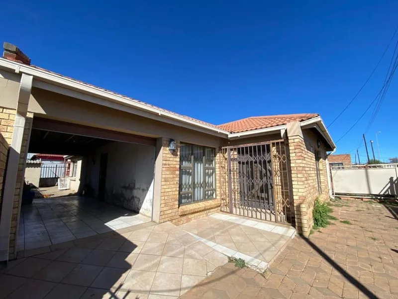 3 Bedroom House for sale in Rocklands