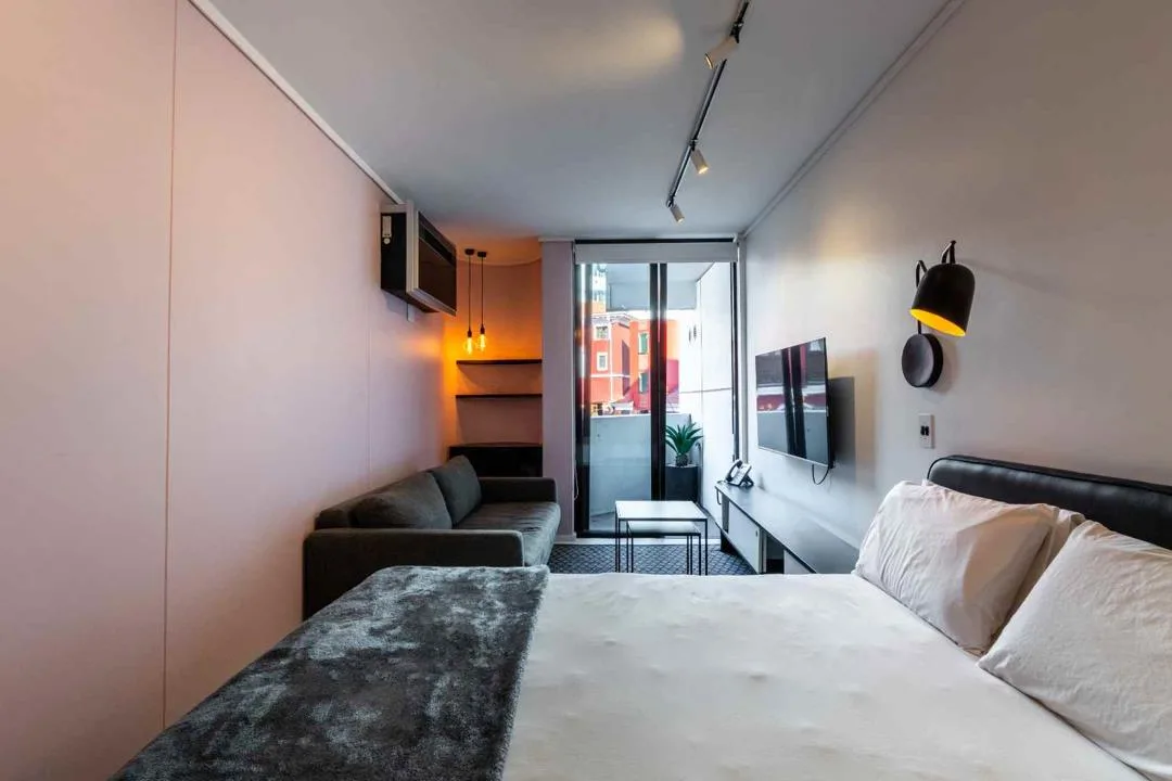 1 Bedroom Apartment / flat to rent in Sea Point