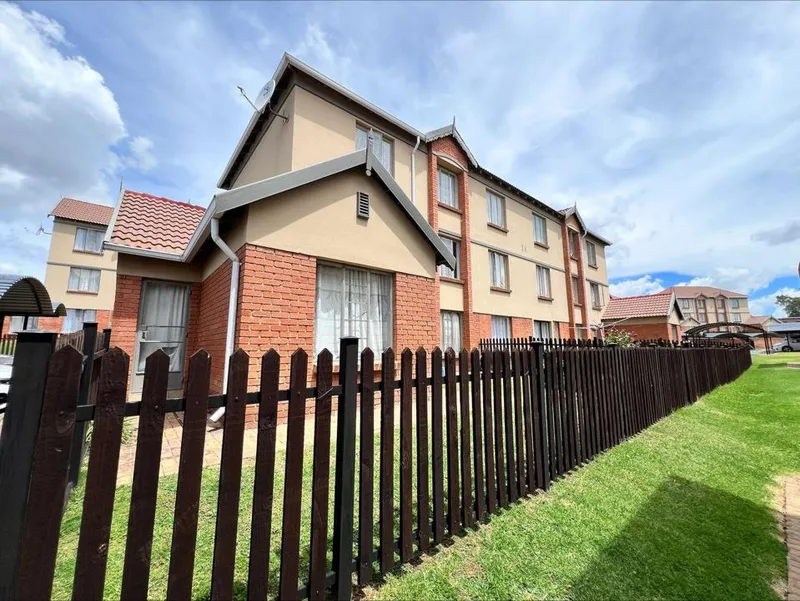 2 Bedroom Apartment / flat to rent in Terenure