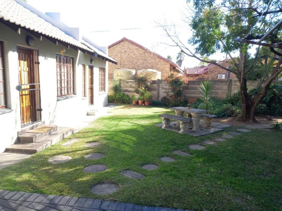 1 Bedroom Apartment / flat to rent in The Reeds