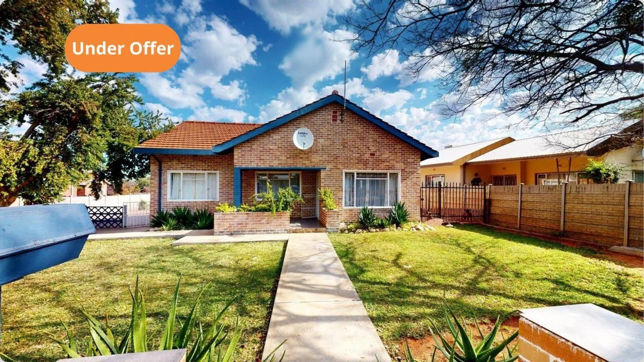 3 Bedroom House for sale in Die Rand