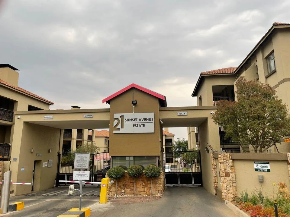 2 Bedroom Apartment / flat to rent in Fourways