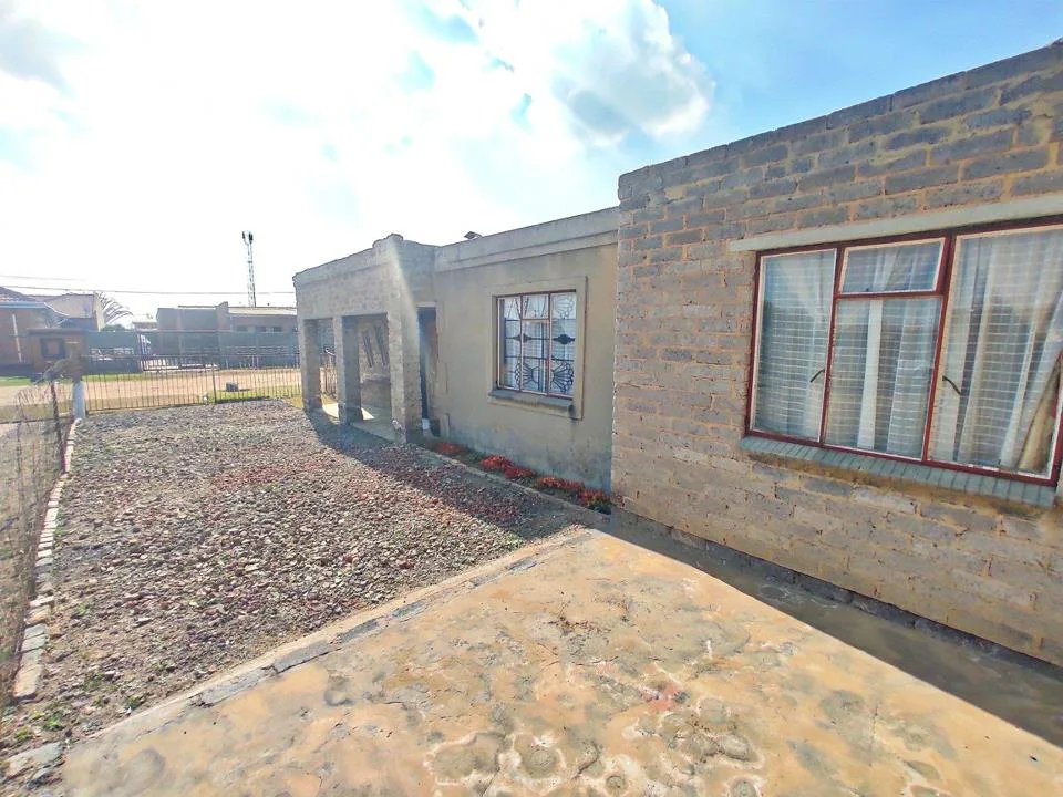 3 Bedroom House for sale in Amelia