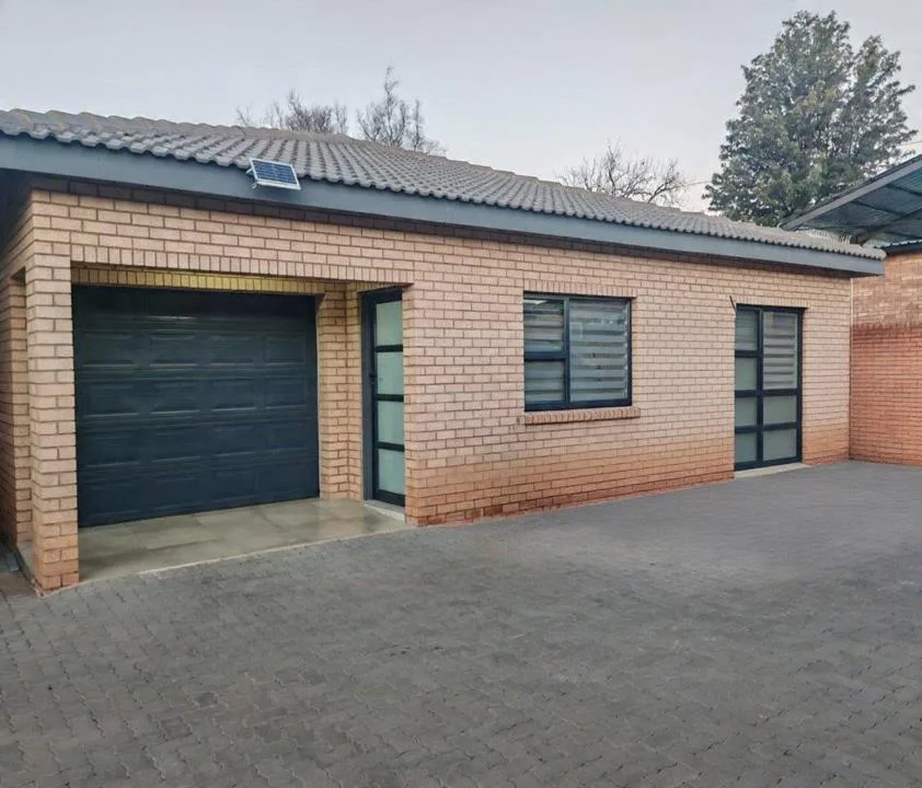 2 Bedroom Townhouse to rent in Flamwood