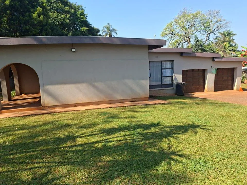 4 Bedroom House for sale in Aquapark